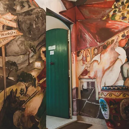 City-in Hostel