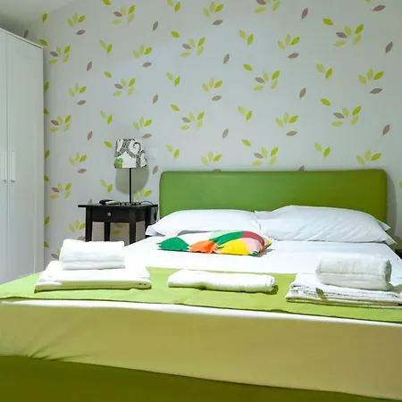 City-in Hostel